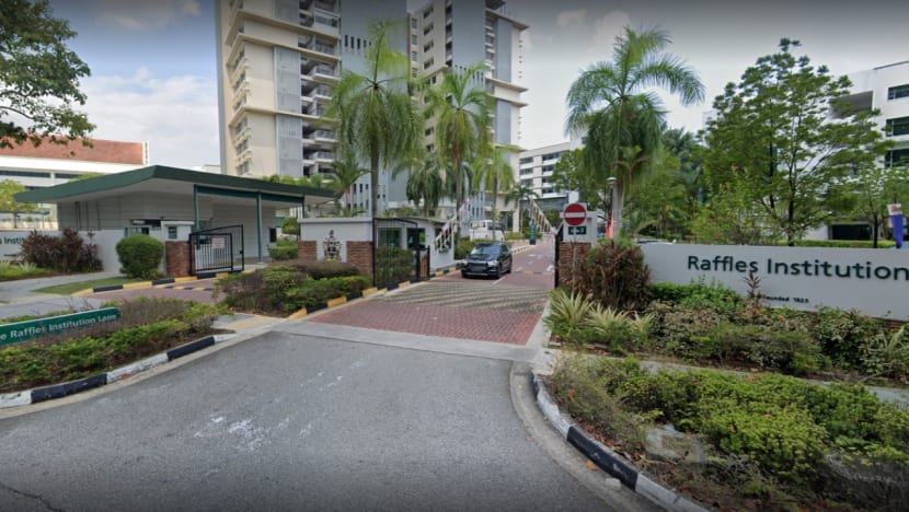 Raffles Institution, MOE Language Centre in Bishan suspend classes after student contracted Covid-19