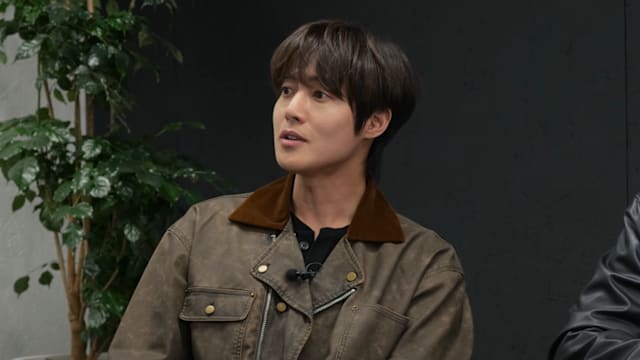 金贤重提“家暴前女友”纷争，自亏不敢比拳拍照