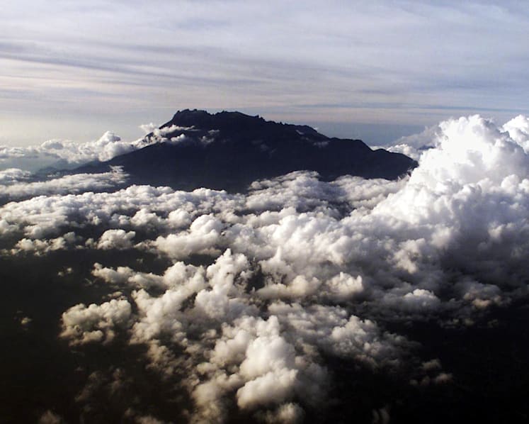 Malaysia to review Mount Kinabalu guidelines