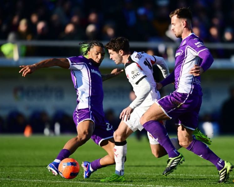 Milan salvage draw at Fiorentina with late Nkunku goal