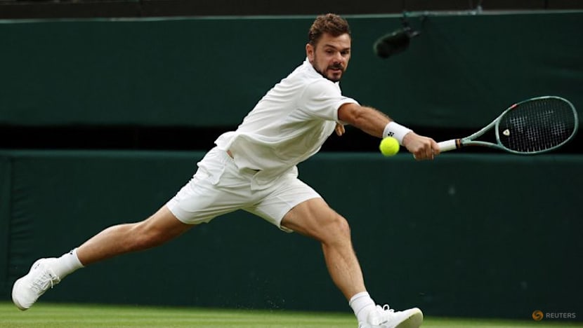 Wawrinka bows out of final Wimbledon after loss to Berrettini