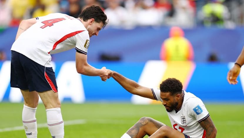 England's James a doubt against Panama after solo training on Friday