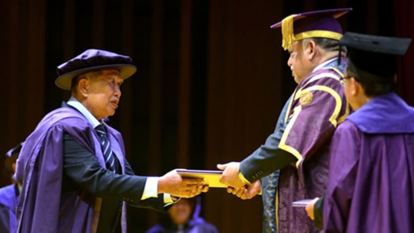 Usia, isu kesihatan tidak jadi penghalang warga emas raih PhD