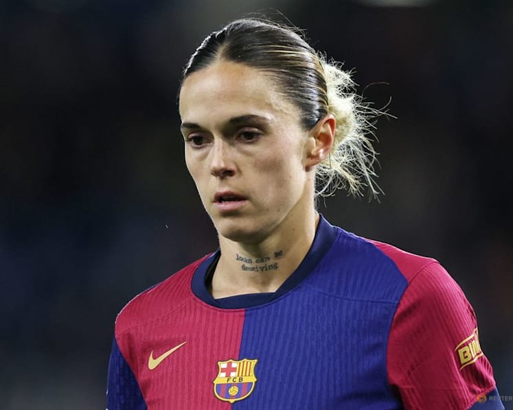 Leon signs for London City on three-year deal
