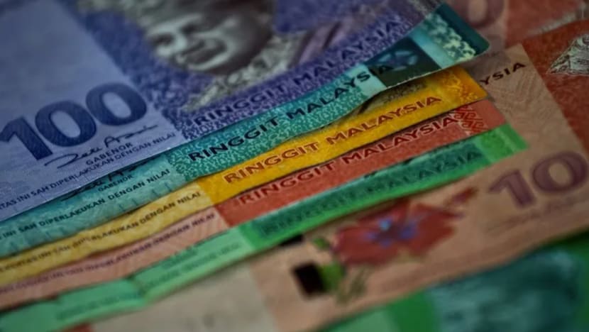 மலேசியாவில் வலம்வரும் போலி 100 ரிங்கிட் நோட்டுகள் 