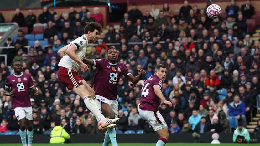 Relentless Arsenal beat Burnley to stretch Premier League lead