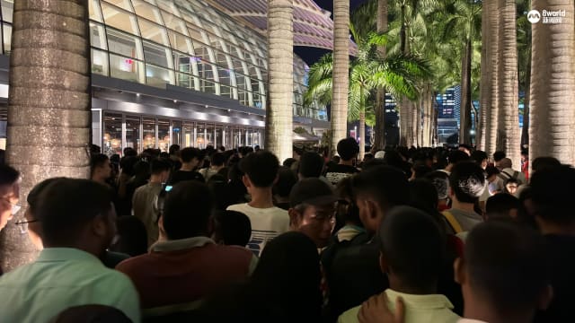 国庆庆典圆满落幕 滨海湾人潮井然有序疏散