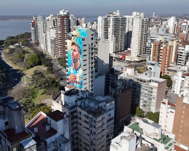 Artists restore gigantic Messi mural in his hometown