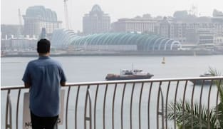 Mutu udara di tengah SG capai paras tidak sihat; PM2.5 sejam tinggi sedikit di 3 bahagian