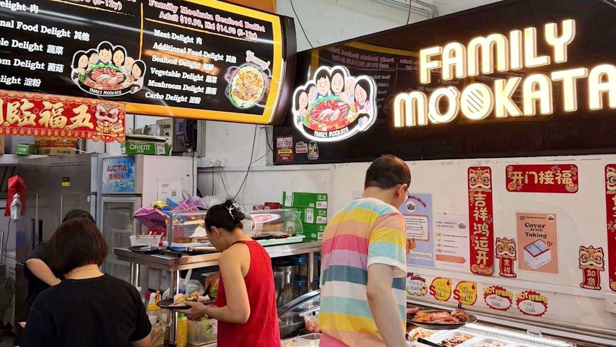 Buffet restaurant Family Mookata to ban diners caught packing extra food to take away Buffet restaurant Family Mookata to ban diners caught packing extra food to take away