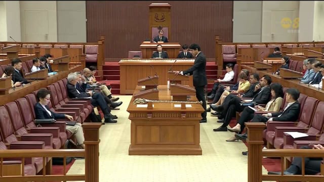 议员们集体呼吁维护我国社会凝聚力 并强调必须对暴力活动发出谴责