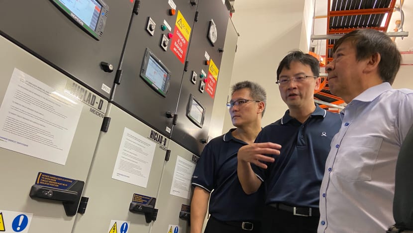 Renewing the North-South and East-West MRT lines will cost over S$2.5 billion: Khaw Boon Wan