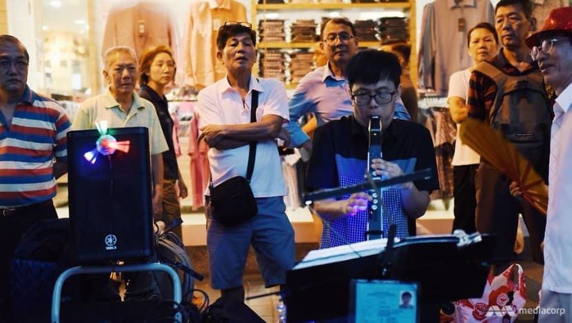 After facing death, a busker’s mission to fill a void in old folks’ lives with joy After facing death, a busker’s mission to fill a void in old folks’ lives with joy