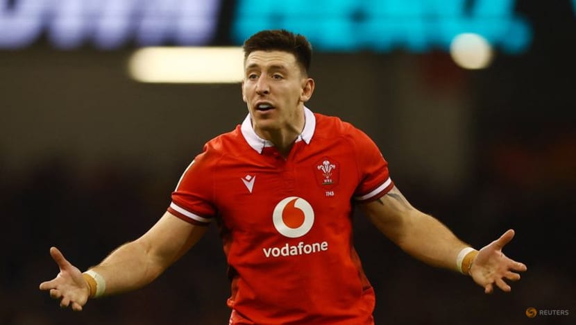 Wales lose wings Rogers and Adams for England clash