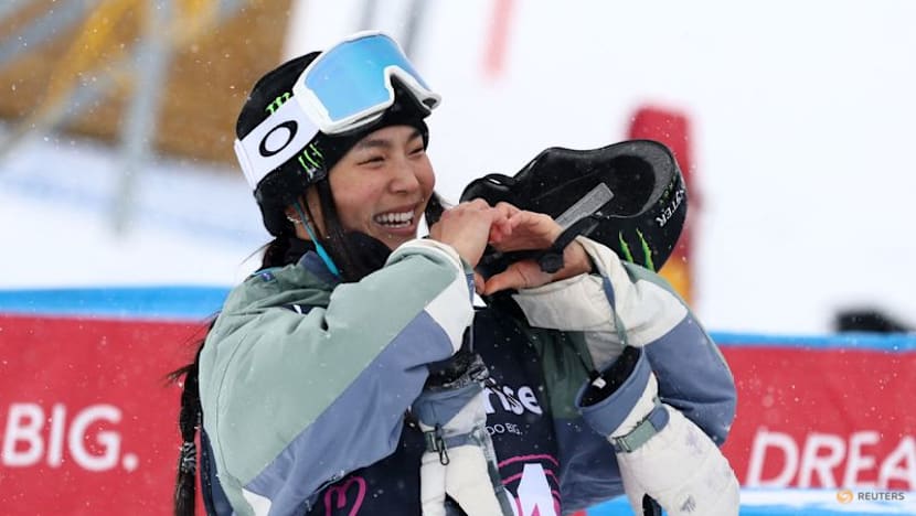 Snowboard-Tricks and speed on show in Livigno as Kim goes for third gold