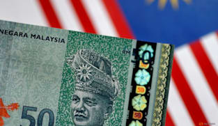 Malaysia to ramp up support for ringgit as foreign outflows, Fed rate outlook weigh