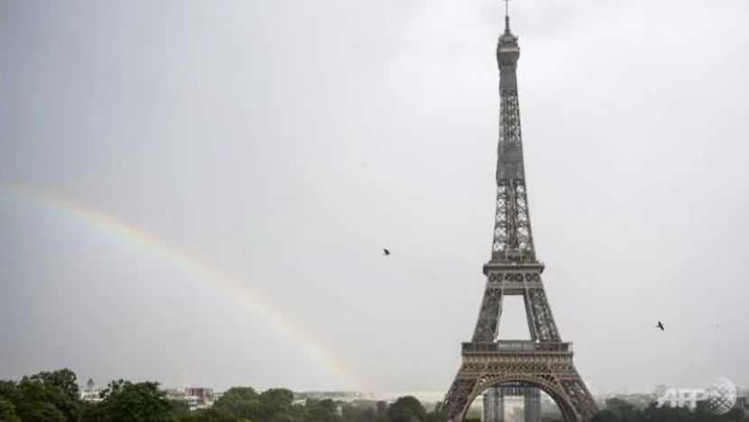 Perancis longgarkan peraturan perjalanan bagi 7 negara, termasuk S'pura Perancis longgarkan peraturan perjalanan bagi 7 negara, termasuk S'pura