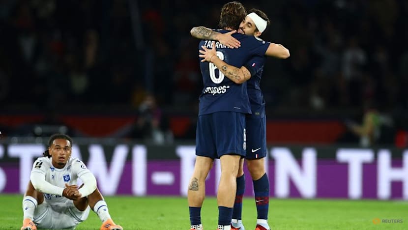 PSG get back on track with 2-0 win over Auxerre
