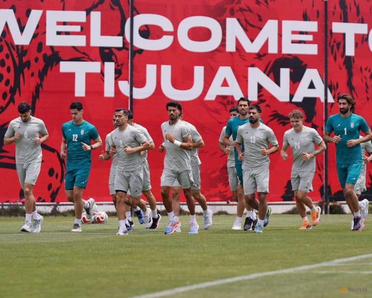 Iran players conduct first open practice at Tijuana camp