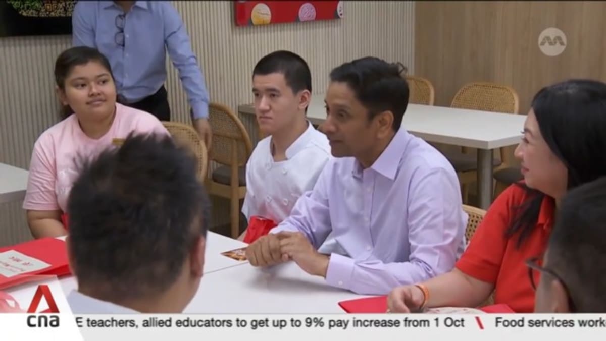 Progressive Wage Model: Entry-level food services workers to be paid at least S$2,220 from July