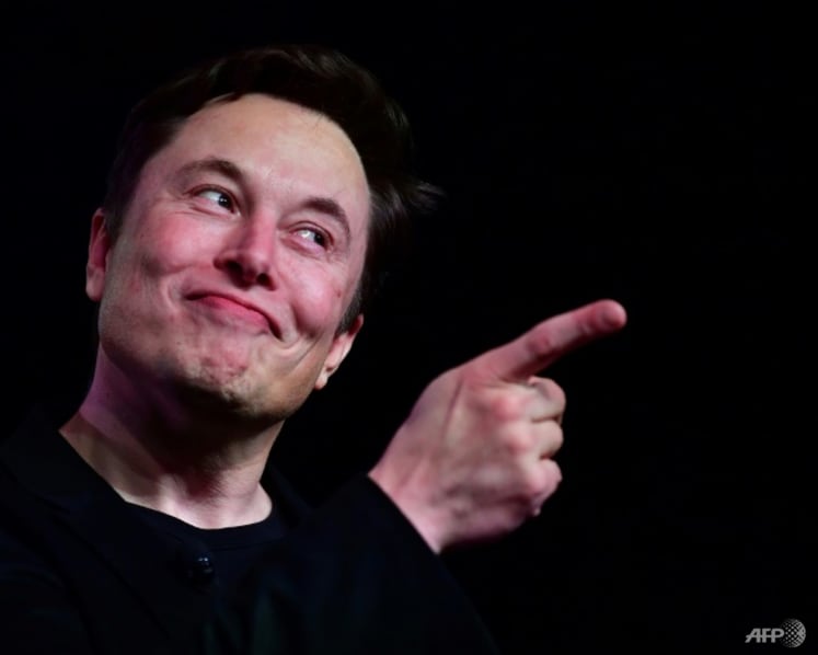 Musk loses world’s richest title to LVMH's Arnault with Tesla unwinding 
