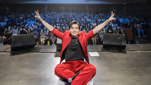 曝当年差点落选《绝对Superstar》　何维健在演唱会上揭遴选“内幕”