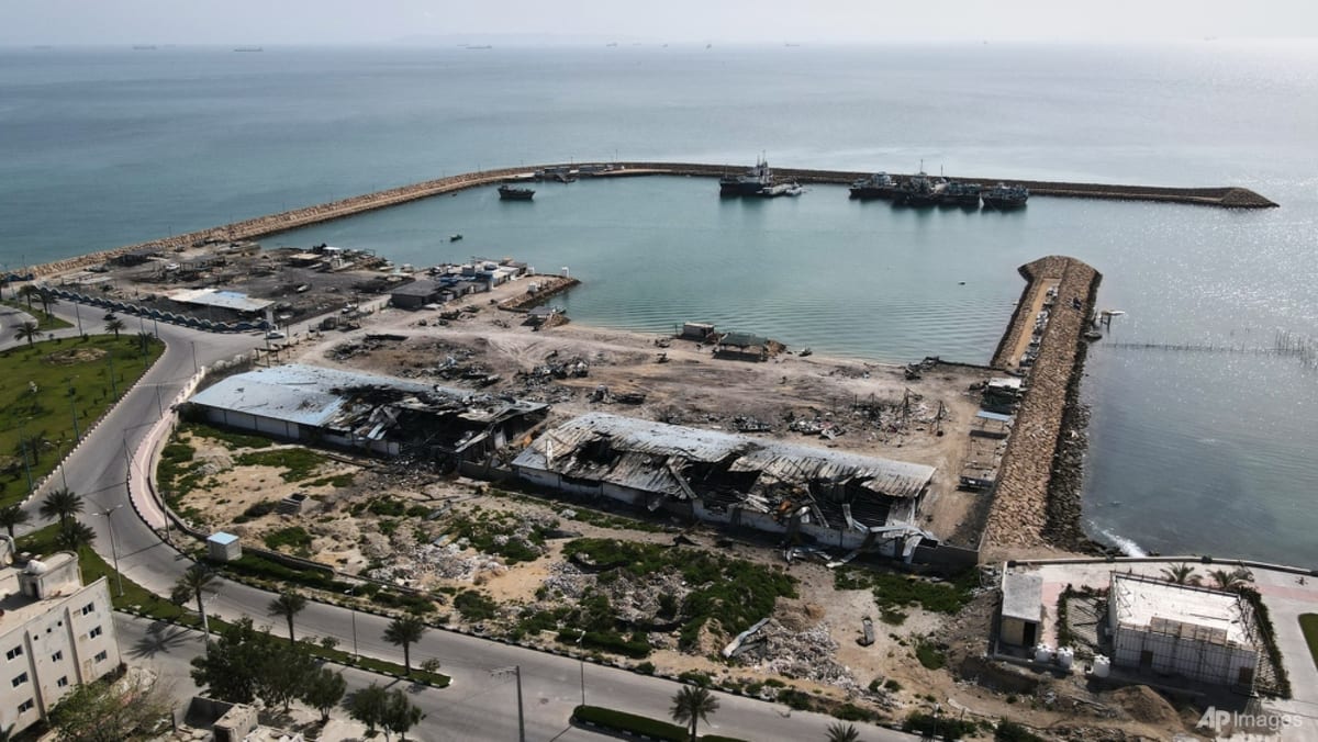 Iran says Hormuz Strait open after Lebanon truce, Trump expects Iran deal 'soon'