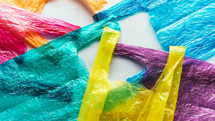 "2060ஆம் ஆண்டுக்குள் பிளாஸ்டிக் தயாரிப்பு மும்மடங்காகிவிடும்"