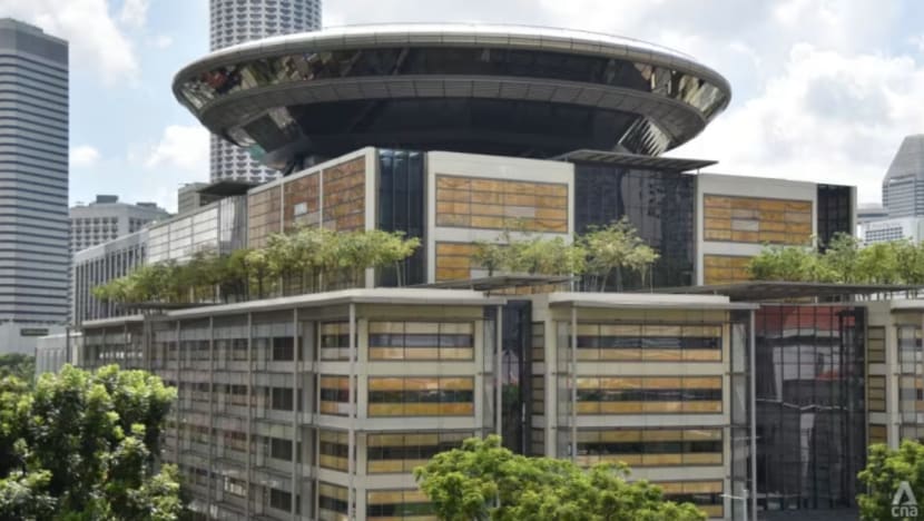 2 lelaki dihukum penjara, disebat kerana rogol gadis 16 tahun di Taman Admiralty 