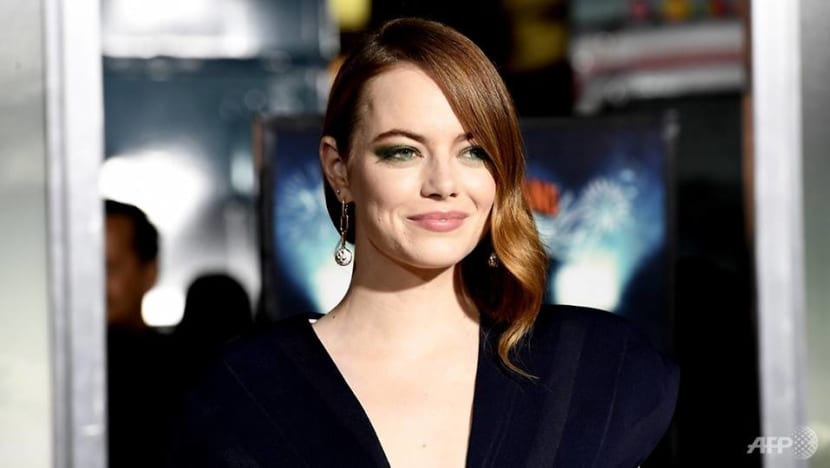 Actress Emma Stone gets engaged to longtime boyfriend, SNL writer-director