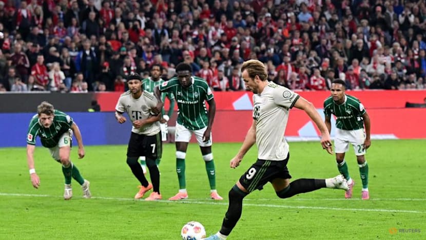 Kane reaches 100 goals for Bayern with double strike in 4-0 win over Werder