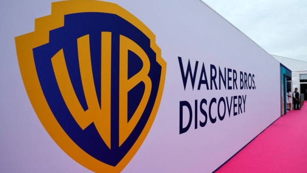 Warner Bros Discovery moving towards splitting company, CNBC reports - Channel News Asia (Picture 2)