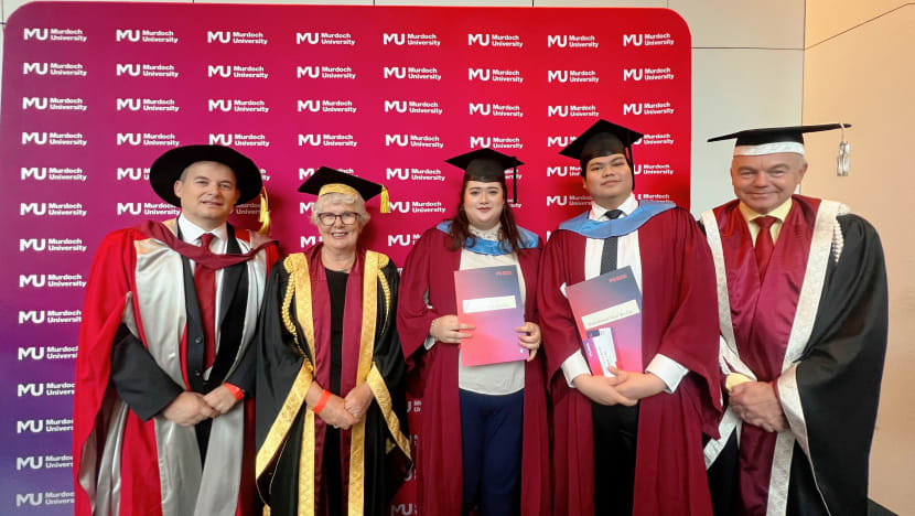 Syahirah Akashah akhirnya genggam ijazah, cemerlang dalam kerjaya meski lalui perjalanan lebih panjang