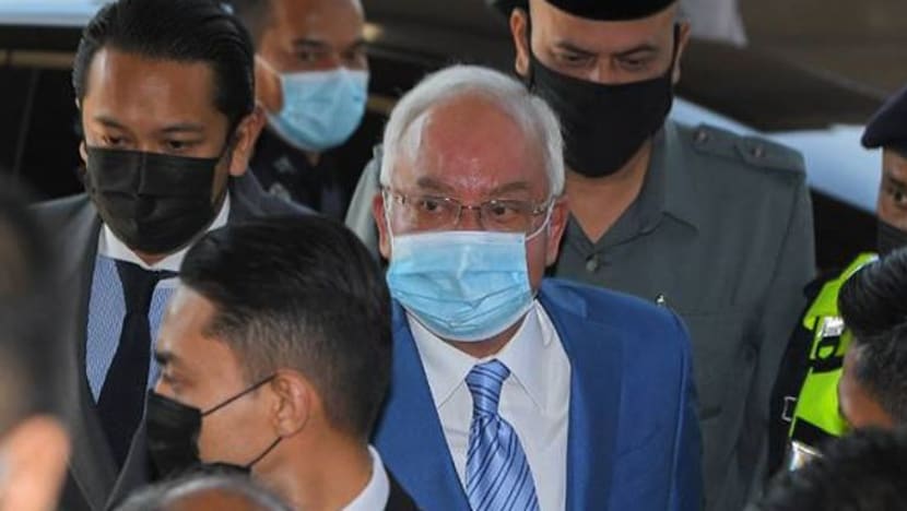 Saksi kontak rapat kes COVID-19, perbicaraan 1MDB ditangguhkan