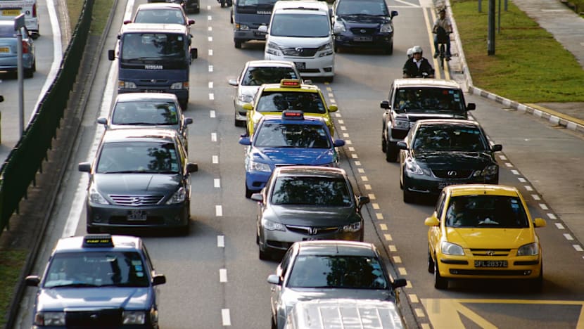 COE prices for small cars plunge to their lowest since May 2011