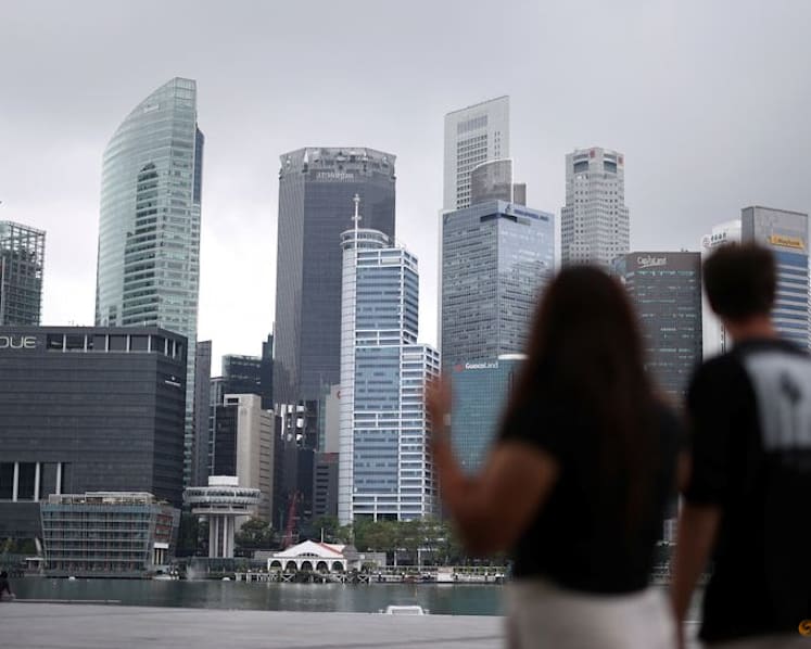 Singapore upgrades 2025 GDP growth forecast to 1.5%-2.5%; economy grew 4.4% in Q2