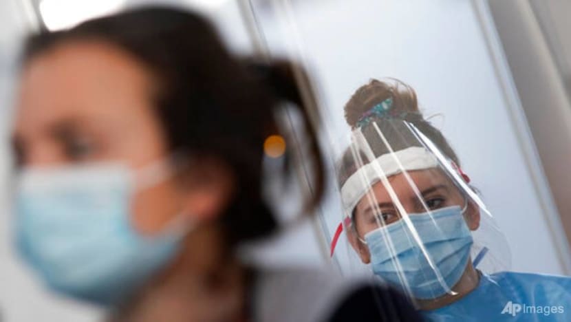 Dutch begin COVID-19 vaccinations; last EU nation to do so