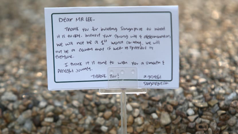 SGH sets up area for public to leave well-wishes and flowers for Mr Lee Kuan Yew