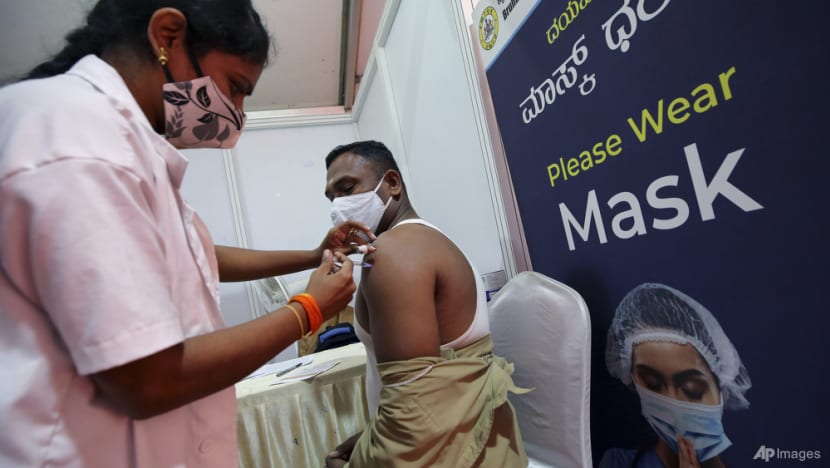 India starts booster shots for vulnerable amid Omicron surge India starts booster shots for vulnerable amid Omicron surge