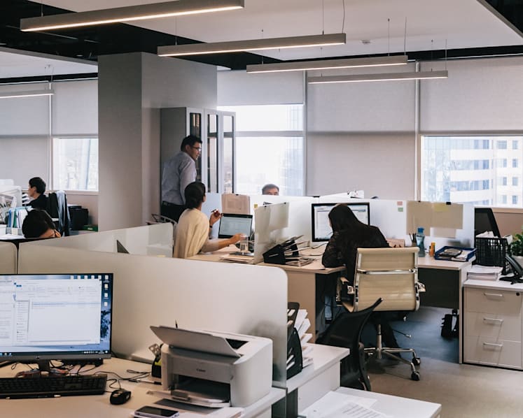 How to avoid the return of office cliques