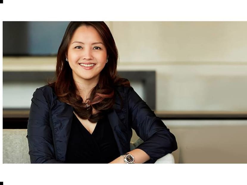 Is a credit card for women only still relevant today 30 years after it was launched?