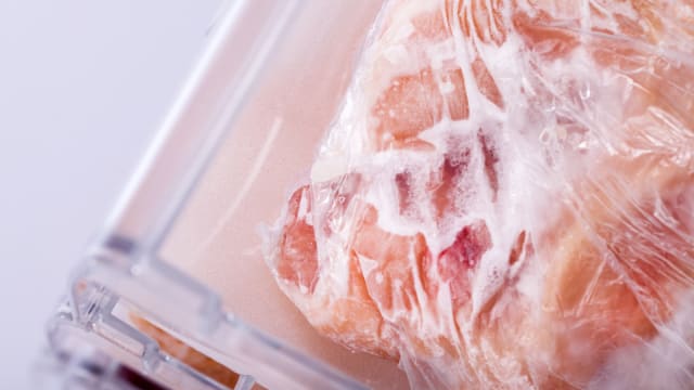 冰冻鸡肉营养价值较低？营养师：这是误解