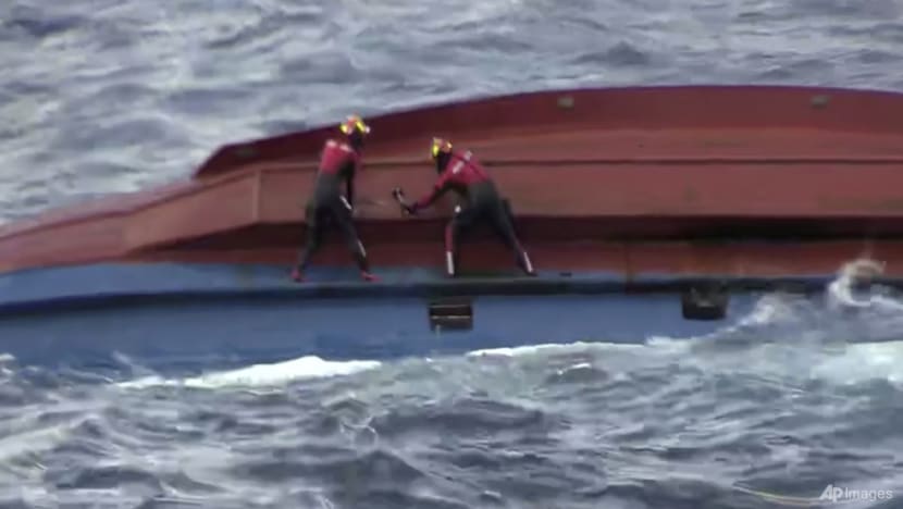 6 missing, a day after ship capsizes off South Korea 