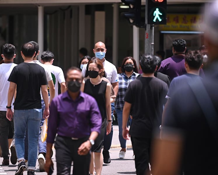 Clinics in Singapore see rise in COVID-19 patients in new wave of infections