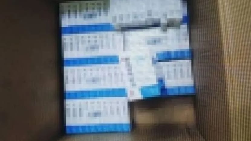Jabatan Kesihatan Malaysia rampas produk dakwa mampu rawat COVID-19 Jabatan Kesihatan Malaysia rampas produk dakwa mampu rawat COVID-19