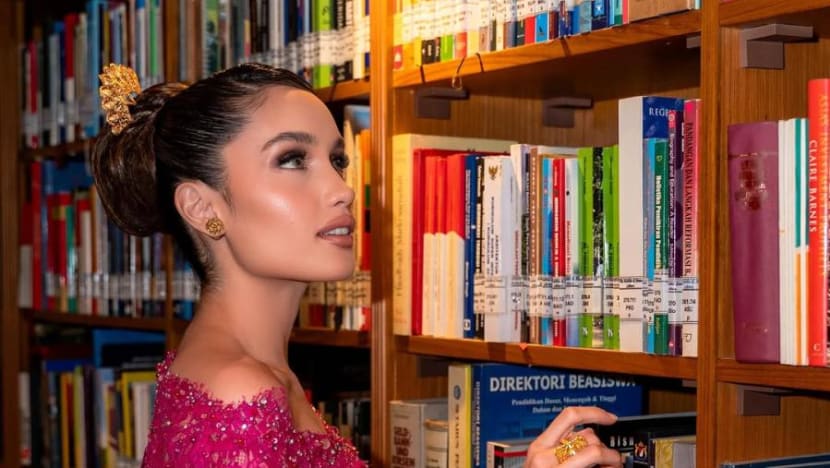 Diam-diam Cinta Laura revonasi 10 SD di Bogor, bangga anak didiknya S2 di Jerman