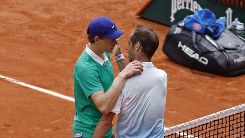 Sinner crushes Gasquet at Roland Garros to end Frenchman's career