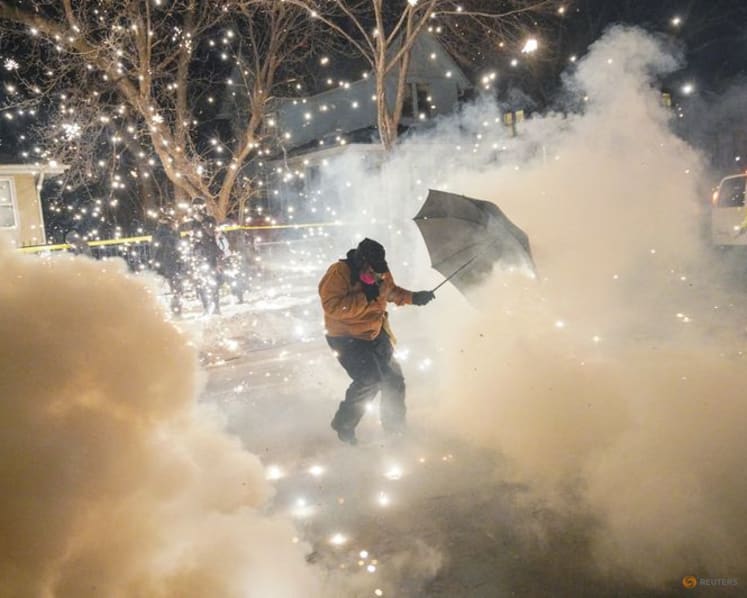 Another immigration-related shooting fuels chaos in Minneapolis