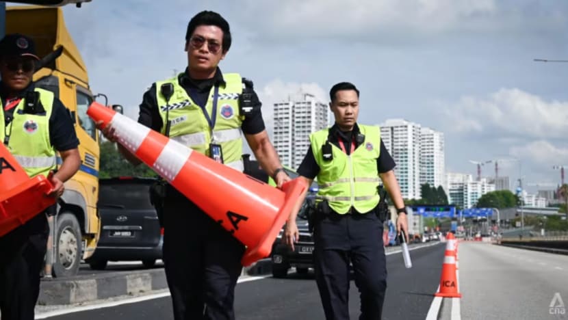 ICA tambah kon trafik agar lorong jelas kelihatan susuli kemalangan di Pusat Pemeriksaan Woodlands