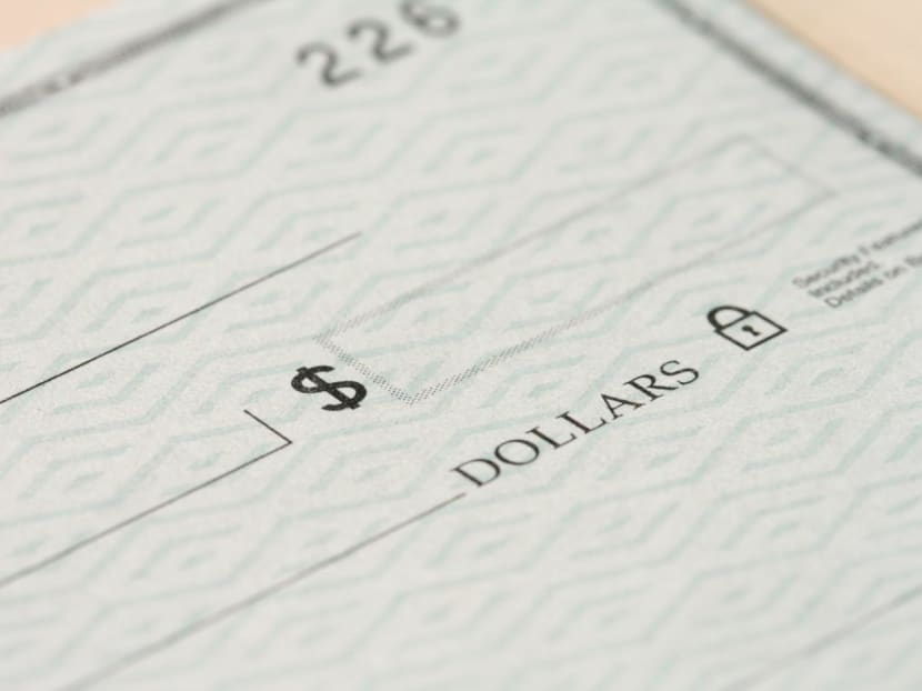 Banks to charge between S$0.75 and S$3 for use of Singdollar cheques from Nov 1